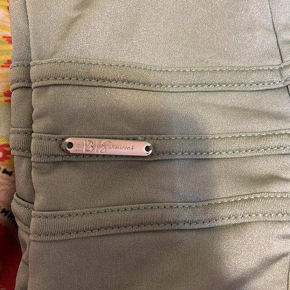 Buffbunny pleath the fifth swimsuit - Picture 3 of 5